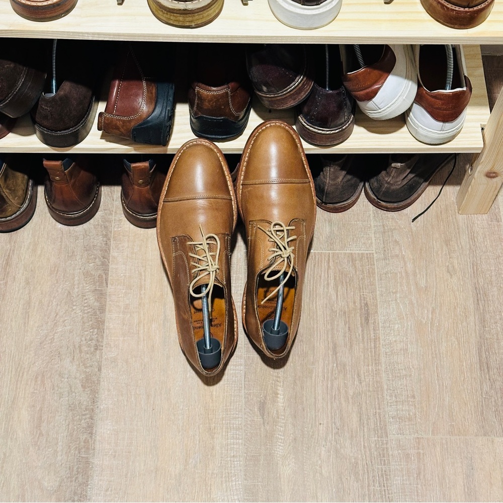 Allen Edmonds Oak Street